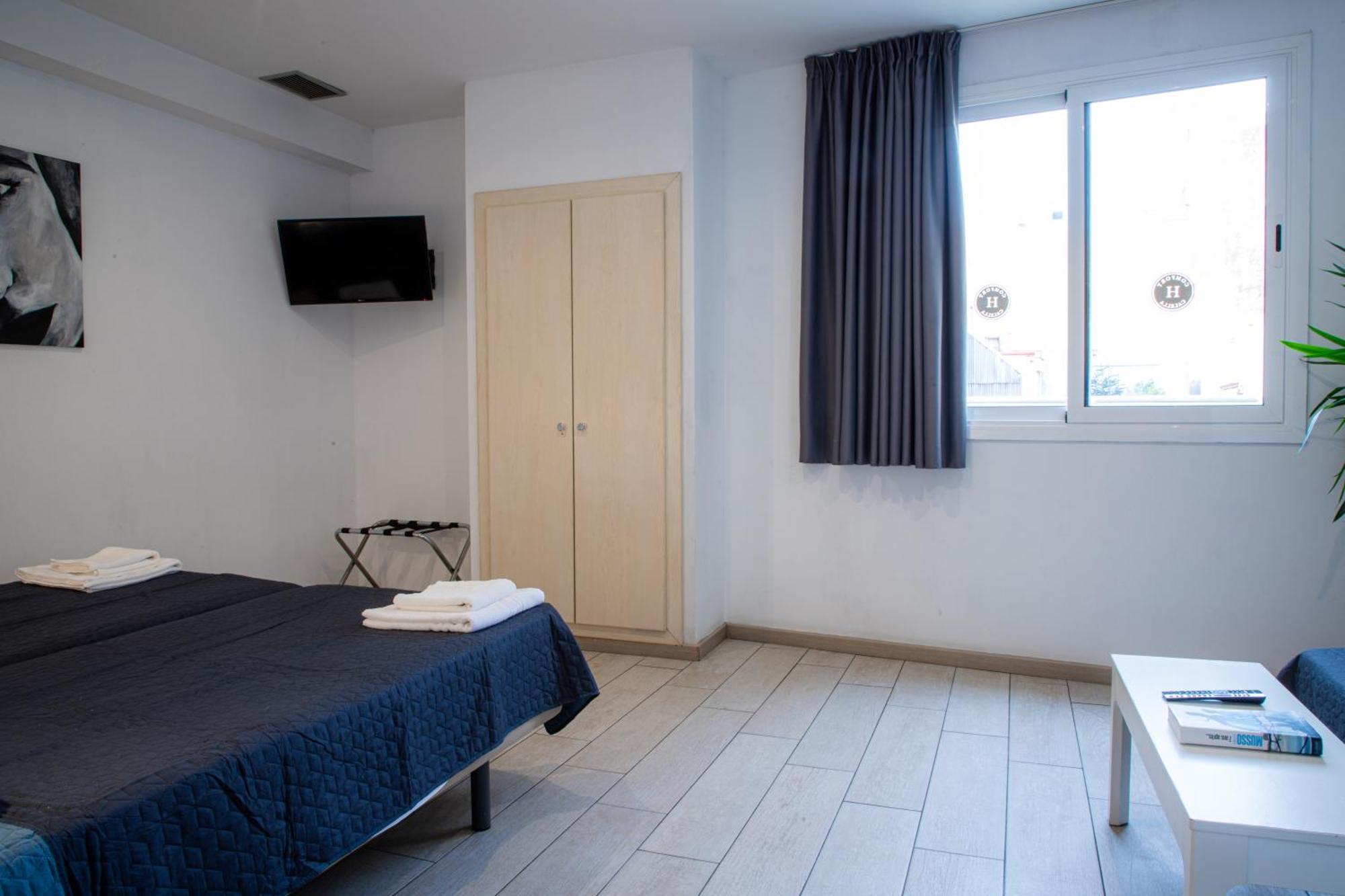 Apartamentos Comfort Calella Exterior foto