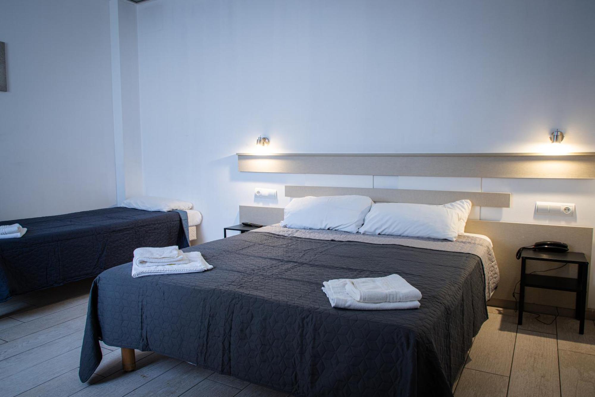 Apartamentos Comfort Calella Exterior foto